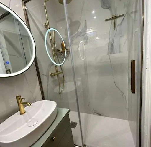 Cosy Avec Jardin Proche De La Gare Appartement *